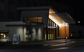 The Pacific Inn